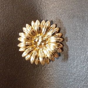 Gold Vintage Scarf Clip